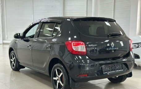 Renault Sandero II рестайлинг, 2016 год, 698 000 рублей, 3 фотография