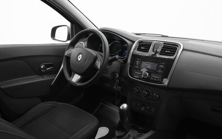 Renault Logan II, 2014 год, 587 000 рублей, 15 фотография