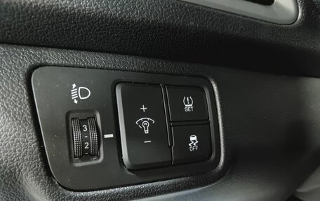 Hyundai Solaris II рестайлинг, 2018 год, 1 050 000 рублей, 13 фотография