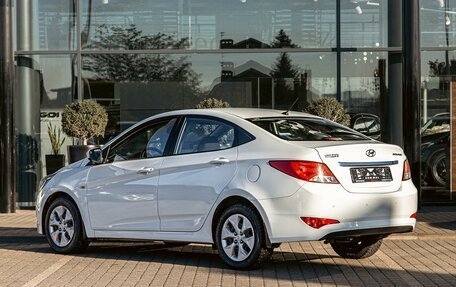 Hyundai Solaris II рестайлинг, 2015 год, 1 095 000 рублей, 4 фотография