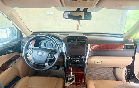 Toyota Camry, 2014 год, 1 850 000 рублей, 12 фотография