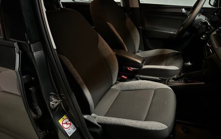 Skoda Rapid II, 2021 год, 1 425 000 рублей, 24 фотография