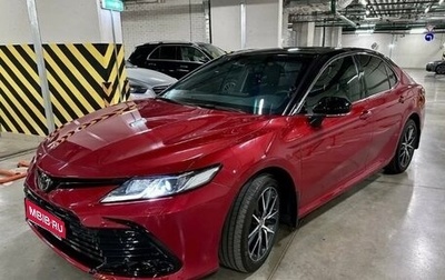 Toyota Camry, 2021 год, 2 750 000 рублей, 1 фотография
