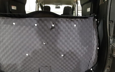 Toyota Voxy III, 2015 год, 2 100 000 рублей, 29 фотография