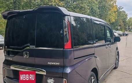 Honda Stepwgn IV, 2017 год, 2 300 000 рублей, 7 фотография