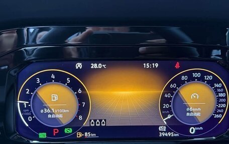 Volkswagen Golf VIII, 2021 год, 2 020 000 рублей, 6 фотография