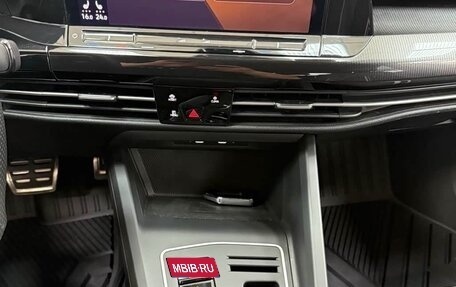 Volkswagen Golf VIII, 2021 год, 2 020 000 рублей, 9 фотография