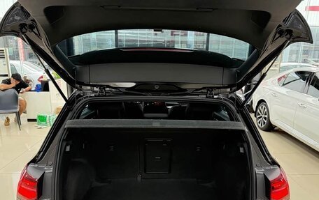 Volkswagen Golf VIII, 2021 год, 2 020 000 рублей, 15 фотография