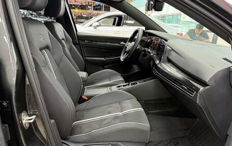 Volkswagen Golf VIII, 2021 год, 2 020 000 рублей, 17 фотография