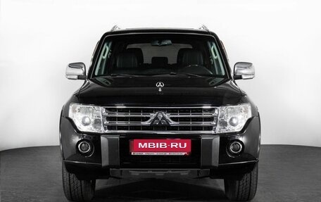 Mitsubishi Pajero IV, 2011 год, 2 000 000 рублей, 2 фотография