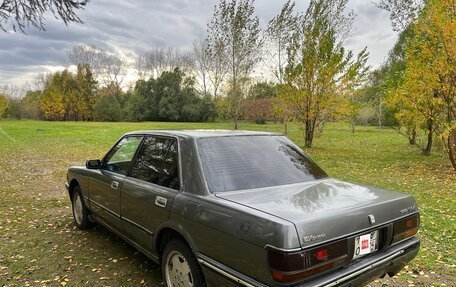 Toyota Crown, 1988 год, 145 000 рублей, 6 фотография