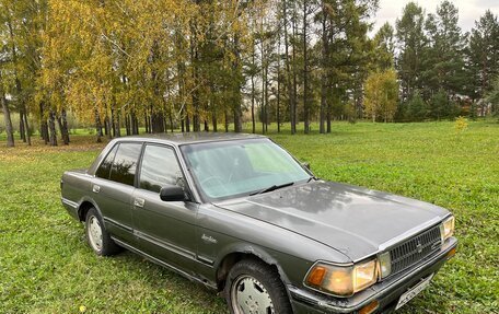 Toyota Crown, 1988 год, 145 000 рублей, 9 фотография