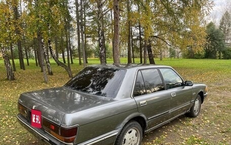 Toyota Crown, 1988 год, 145 000 рублей, 4 фотография