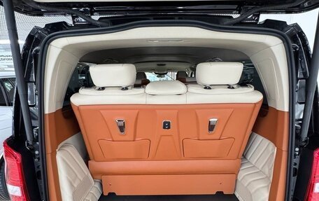 Mercedes-Benz Vito, 2024 год, 9 900 000 рублей, 4 фотография