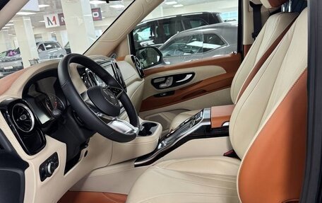 Mercedes-Benz Vito, 2024 год, 9 900 000 рублей, 10 фотография