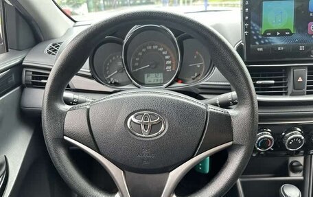 Toyota Yaris XP150 рестайлинг, 2021 год, 1 250 000 рублей, 11 фотография