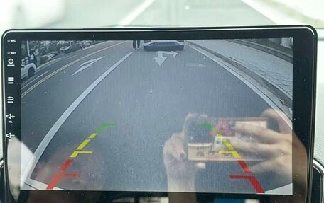 Toyota Yaris XP150 рестайлинг, 2021 год, 1 250 000 рублей, 15 фотография