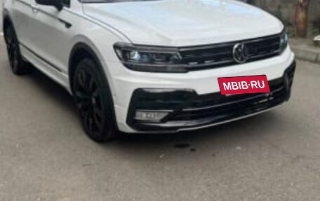 Volkswagen Tiguan II, 2020 год, 2 600 000 рублей, 6 фотография