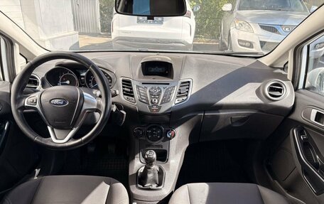 Ford Fiesta, 2017 год, 879 000 рублей, 9 фотография