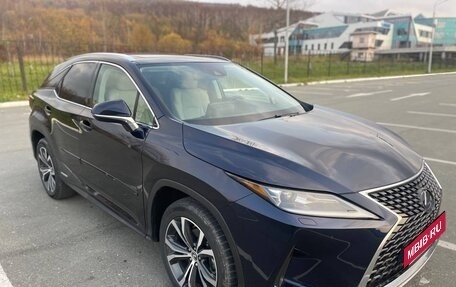 Lexus RX IV рестайлинг, 2021 год, 6 250 000 рублей, 9 фотография