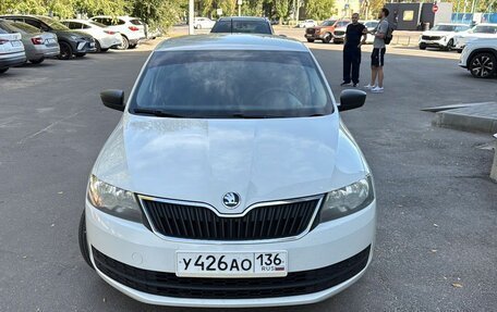 Skoda Rapid I, 2016 год, 1 000 000 рублей, 2 фотография