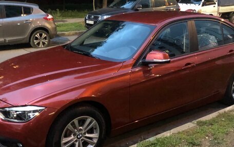 BMW 3 серия, 2018 год, 2 300 000 рублей, 1 фотография