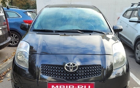 Toyota Yaris III рестайлинг, 2008 год, 527 000 рублей, 1 фотография