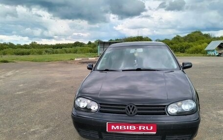 Volkswagen Golf IV, 1999 год, 280 000 рублей, 1 фотография