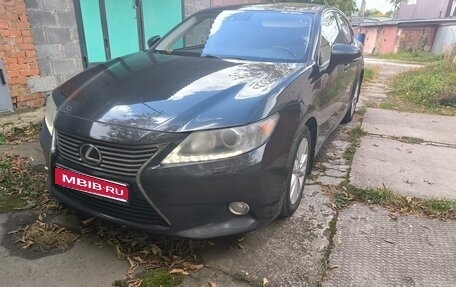 Lexus ES VII, 2013 год, 1 800 000 рублей, 1 фотография