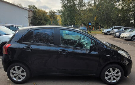 Toyota Yaris III рестайлинг, 2008 год, 527 000 рублей, 8 фотография