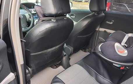 Toyota Yaris III рестайлинг, 2008 год, 527 000 рублей, 10 фотография