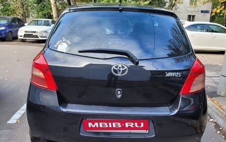 Toyota Yaris III рестайлинг, 2008 год, 527 000 рублей, 4 фотография