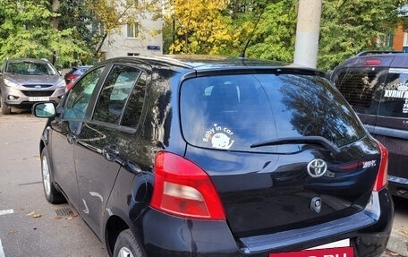 Toyota Yaris III рестайлинг, 2008 год, 527 000 рублей, 6 фотография