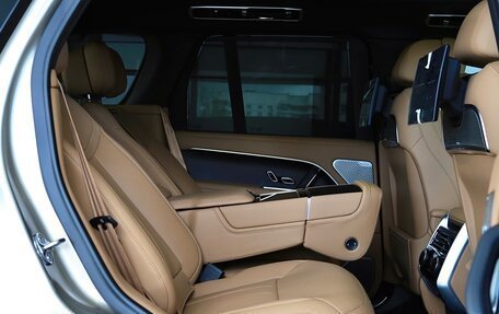 Land Rover Range Rover IV рестайлинг, 2025 год, 25 400 000 рублей, 12 фотография