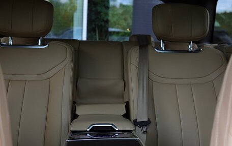 Land Rover Range Rover IV рестайлинг, 2025 год, 25 400 000 рублей, 15 фотография