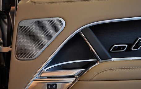 Land Rover Range Rover IV рестайлинг, 2025 год, 25 400 000 рублей, 25 фотография