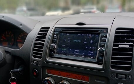 Nissan Navara (Frontier), 2008 год, 630 000 рублей, 9 фотография