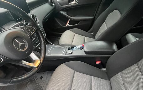 Mercedes-Benz GLA, 2018 год, 2 220 000 рублей, 6 фотография