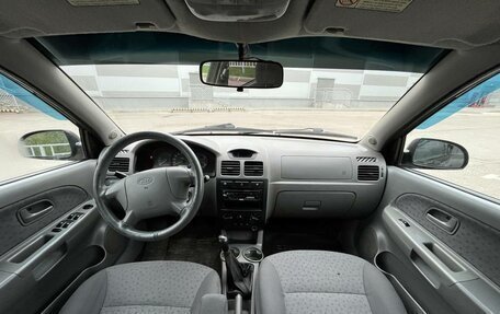 KIA Rio II, 2002 год, 280 000 рублей, 4 фотография