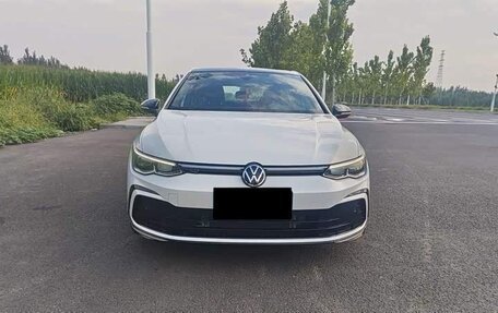 Volkswagen Golf VIII, 2022 год, 2 260 000 рублей, 4 фотография