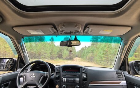 Mitsubishi Pajero IV, 2011 год, 1 700 000 рублей, 7 фотография