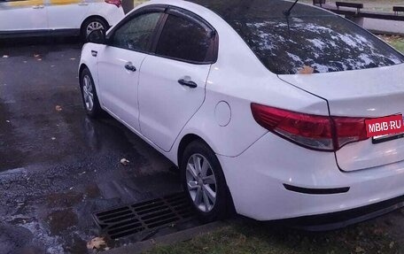 KIA Rio III рестайлинг, 2016 год, 750 000 рублей, 4 фотография