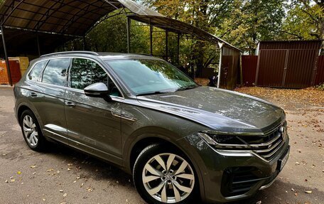Volkswagen Touareg III, 2019 год, 5 200 000 рублей, 3 фотография