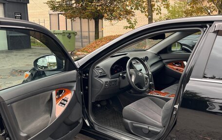 Toyota Camry, 2009 год, 1 350 000 рублей, 11 фотография