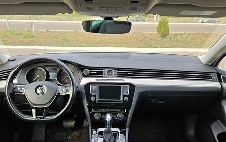 Volkswagen Passat B8 рестайлинг, 2017 год, 1 950 000 рублей, 9 фотография