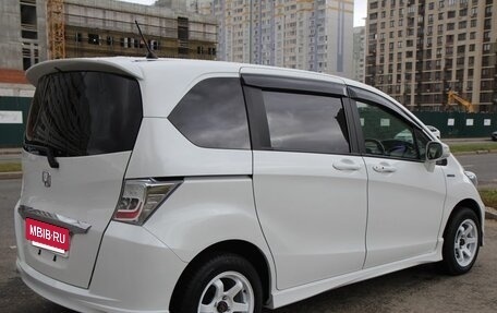 Honda Freed I, 2013 год, 1 250 000 рублей, 5 фотография