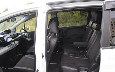 Honda Freed I, 2013 год, 1 250 000 рублей, 8 фотография