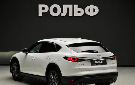 Mazda CX-4, 2023 год, 2 800 000 рублей, 3 фотография