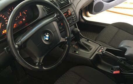 BMW 3 серия, 2000 год, 599 000 рублей, 8 фотография