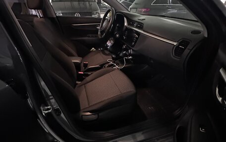 KIA Rio IV, 2021 год, 2 000 000 рублей, 7 фотография